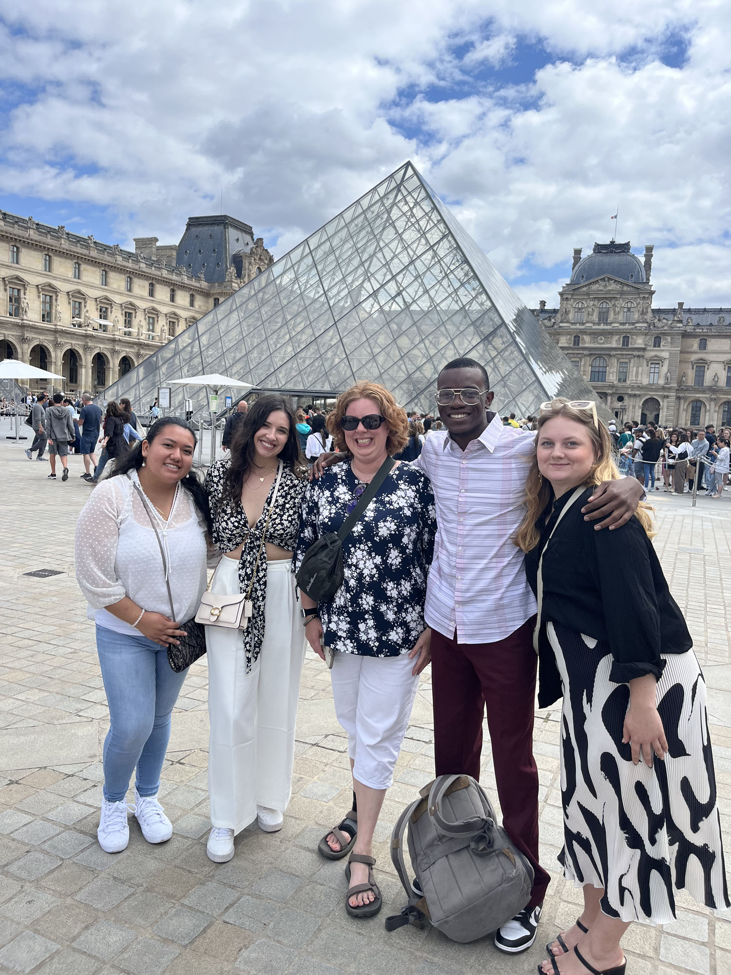 Students in front of the Louvre