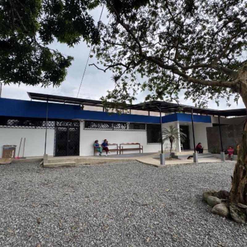 new Shoulder to Shoulder in Ecuador